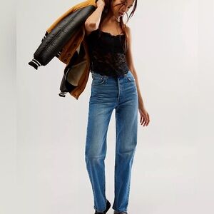 Levi's Ribcage Straight Jeans